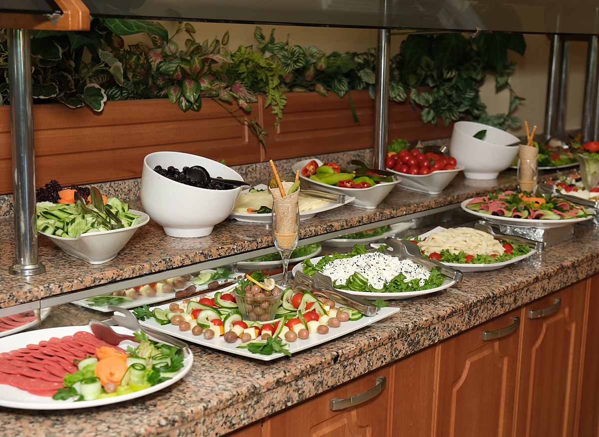 Varied buffet at Side Kervan Hotel